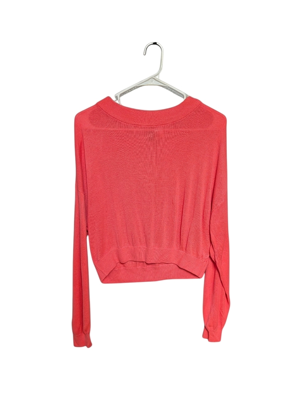 H&M Divided Bubblegum Crop Sweater Medium